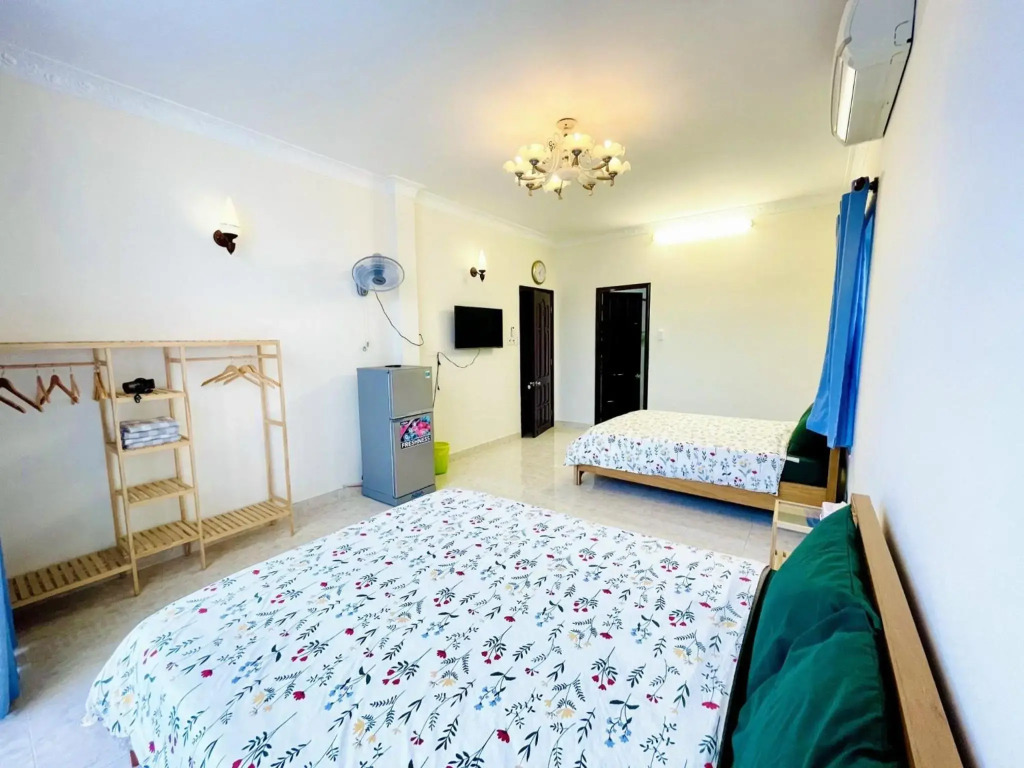 Xoài Xanh Hostel & Villa