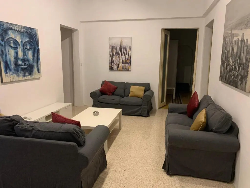4 bedroom apartment in Sliema near the sea