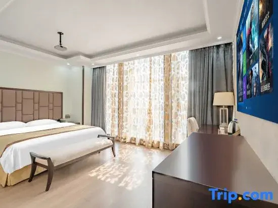 Victoria Harbour International Hotel