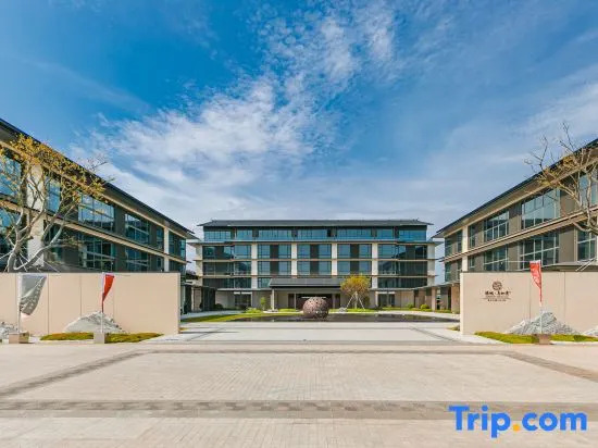 Zhujiajian Ruiyue Resort