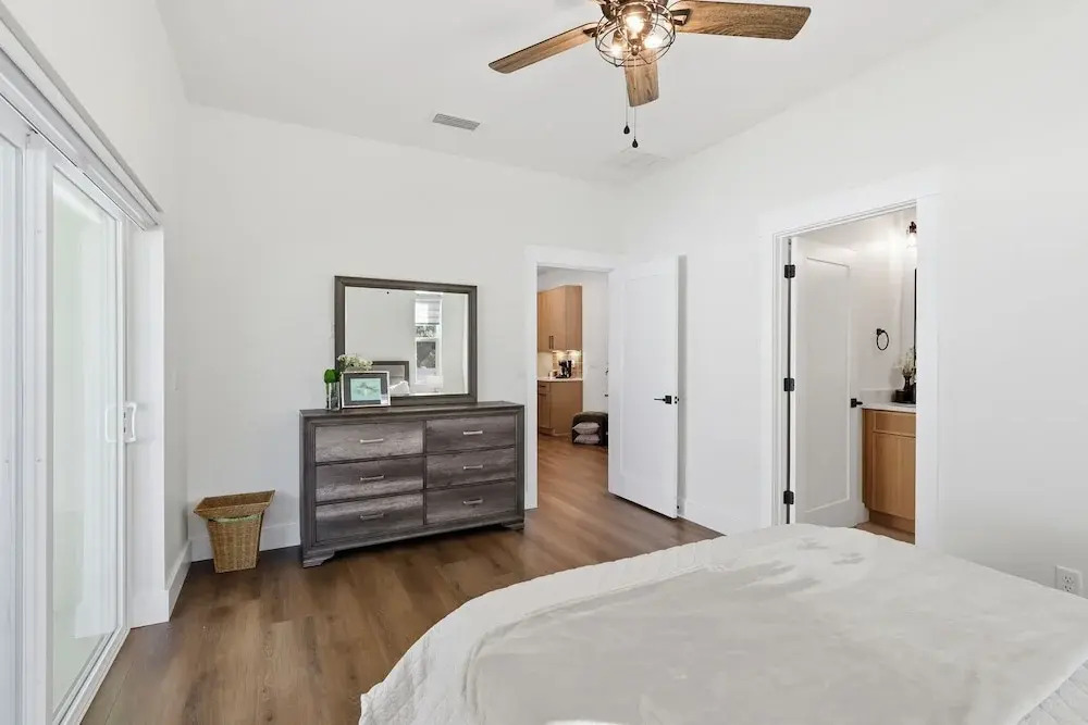 Modern Mount Dora Escape Style And Sunshine 4 Bedroom Home