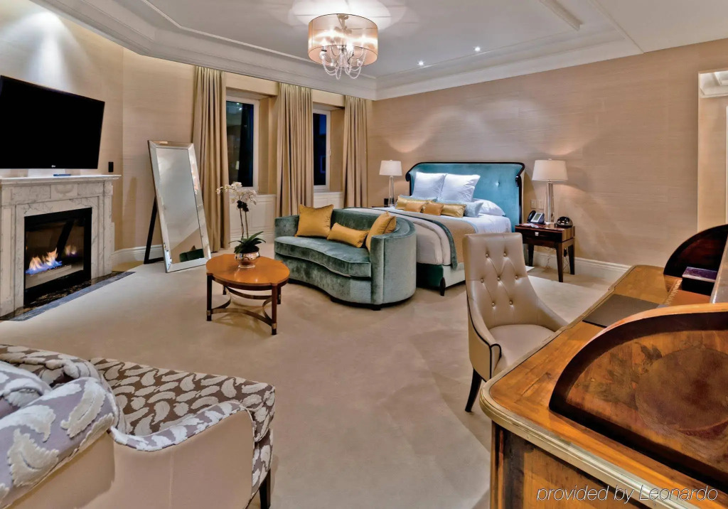 The Ritz-Carlton, Montreal