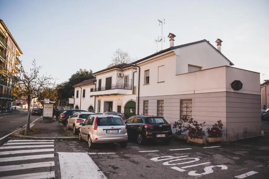 Grey House Pavia