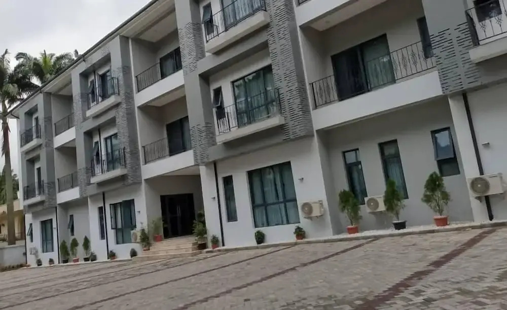 Circusse Suites and Apartments