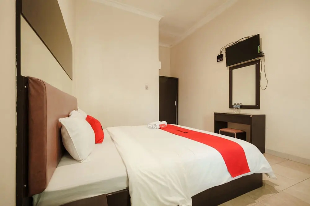 RedDoorz @ Jalan Soekarno Hatta Palembang