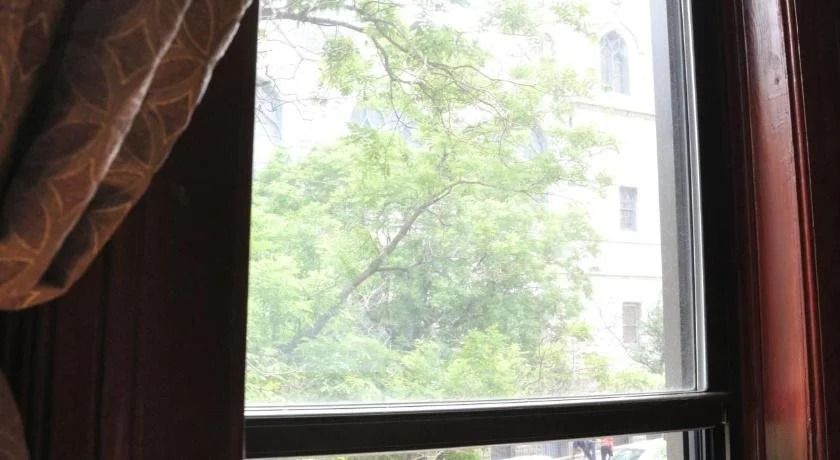 Litas New York Apartments