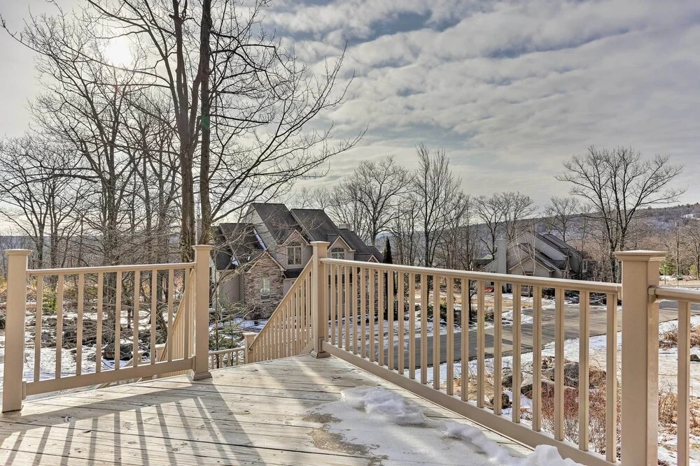 Townhome w/ Grill < 1 Mi to Big Boulder Mountain
