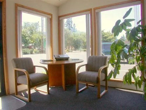 Cedarwood Inn of Ashland