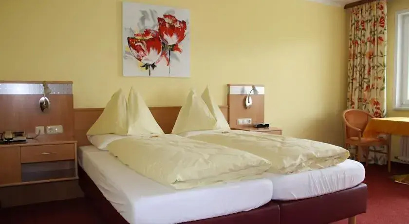 Strandhotel Schabus