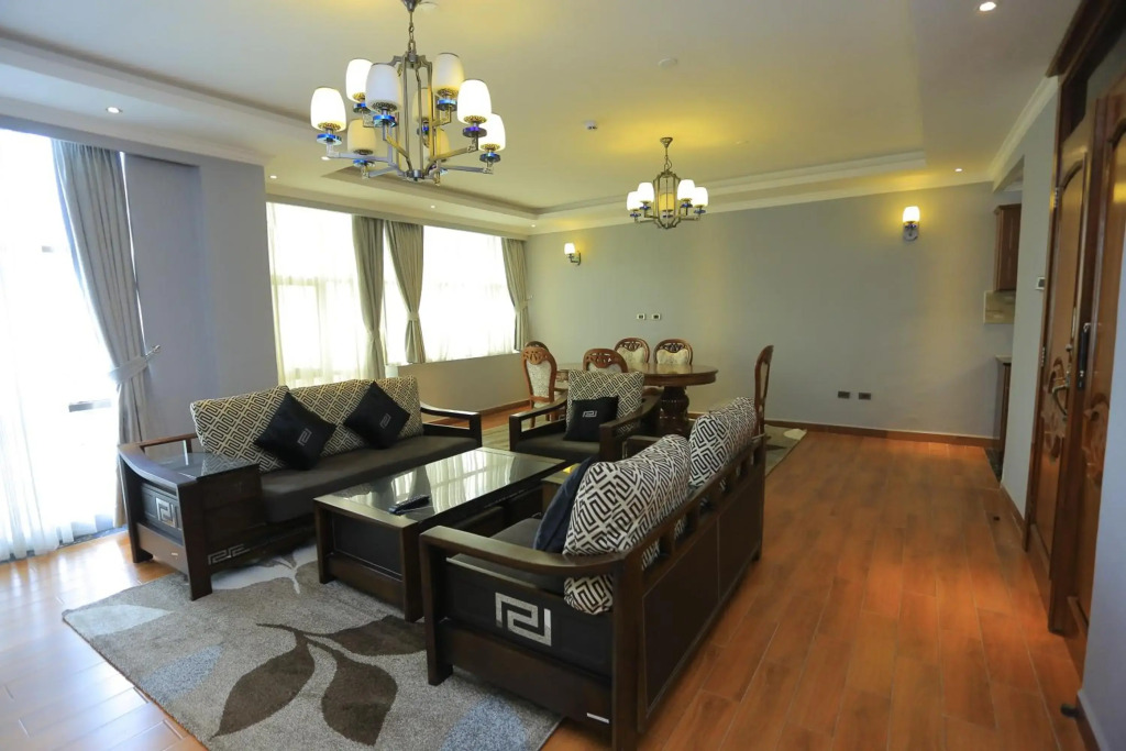 Yadonay Hotel