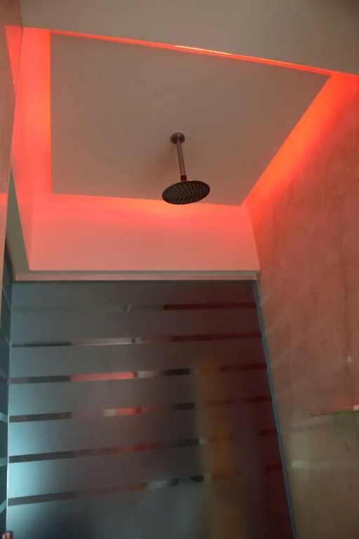 Plutarco Suites