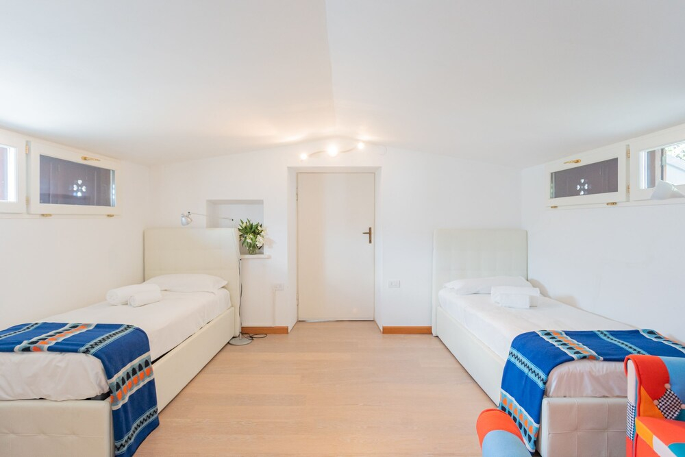 Sala Comacina Villas