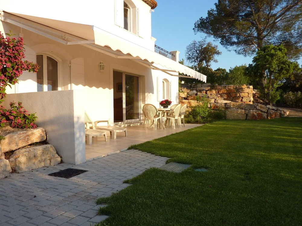 Villa du Riou