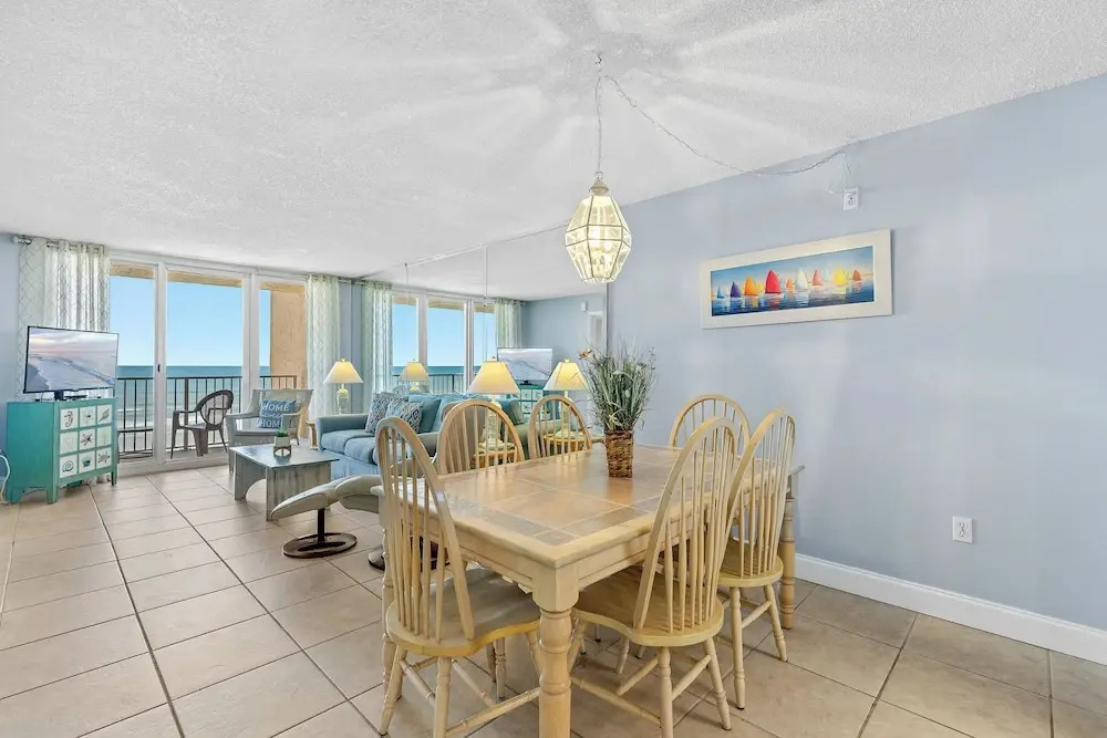Oceania Beach Club 503