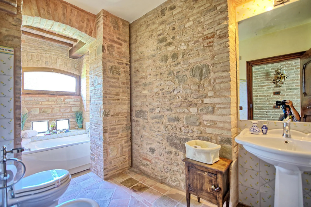 Villa Assisi by PosarelliVillas