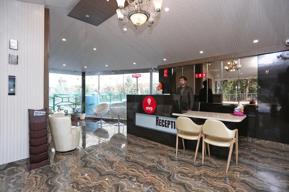 OYO 10076 Hotel Skylark
