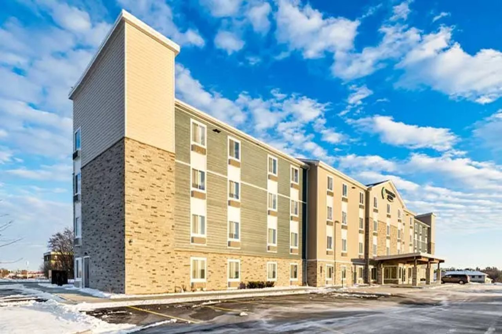 Woodspring Suites Loves Park Rockford