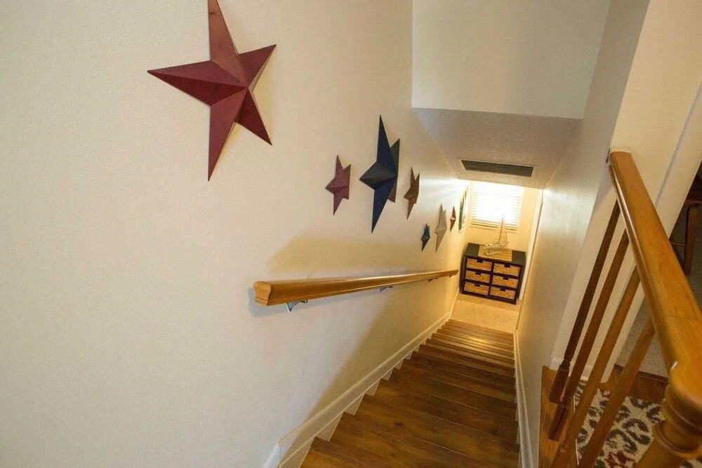Win-San A-213 - 2 Br Condo