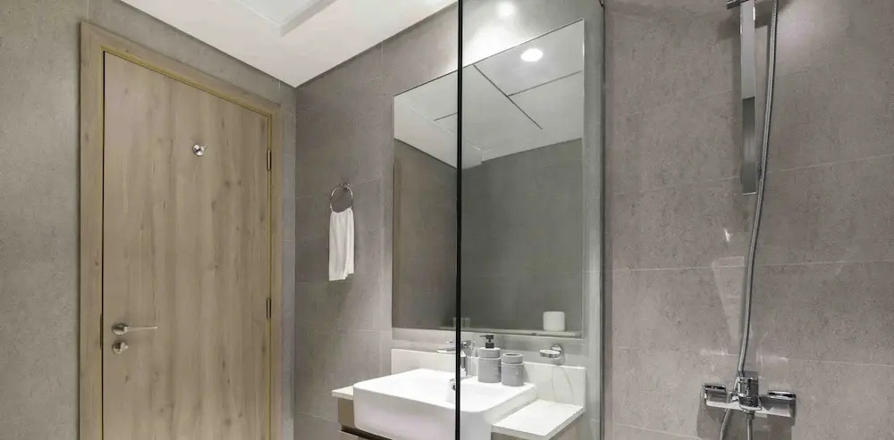 LUX The Dubai Hills Executive Suite