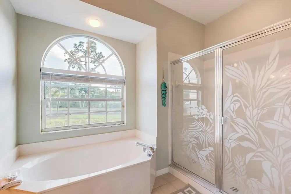 Private Pool, Pond Views, & Bonus Lounge in Gated Naples Community Drive to Dining & Sand