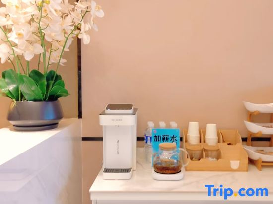 Home Inn · NEO (Yingbin Road branch of Jiaocheng guashan scenic spot)