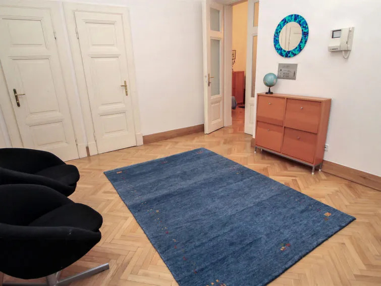 Manes Apartment