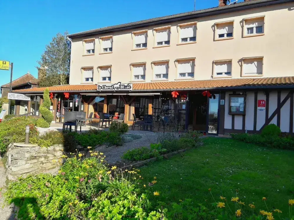 Le Cheval Blanc - Lac du Der - Logis Hotel