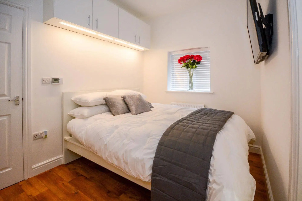 Flat 2 Front Street