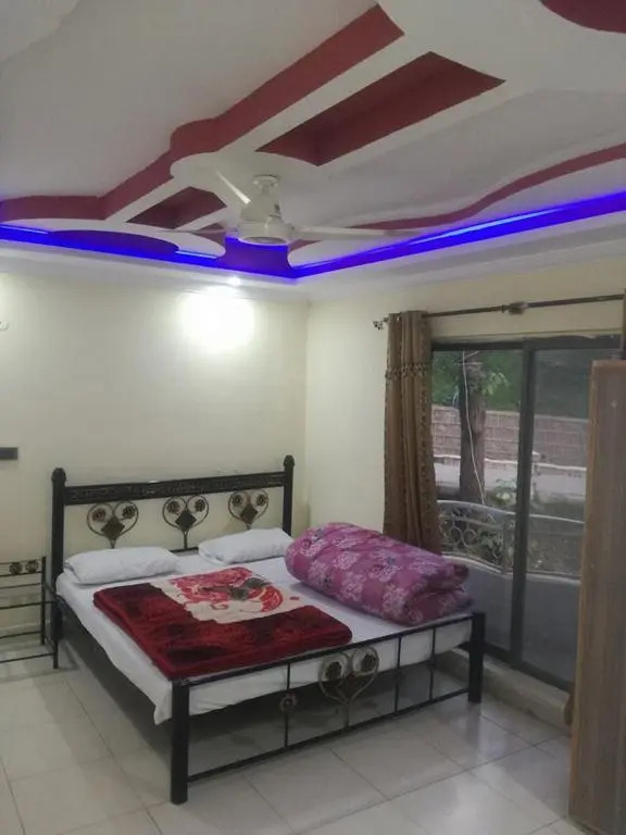 Cecil homes hotel