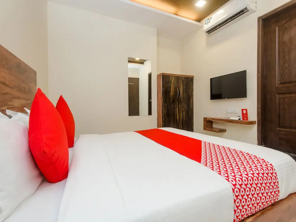 Hotel Sai Comforts