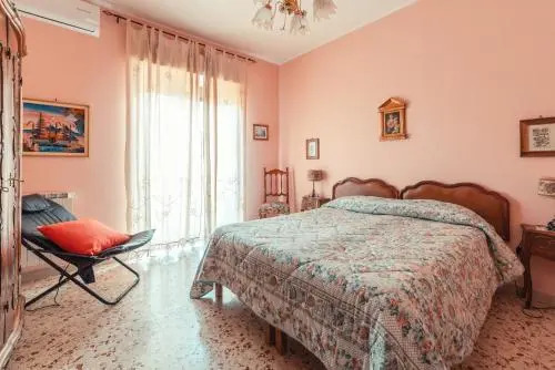 Theokles Apartment