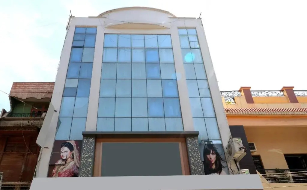 Hotel Space By OYO Rooms