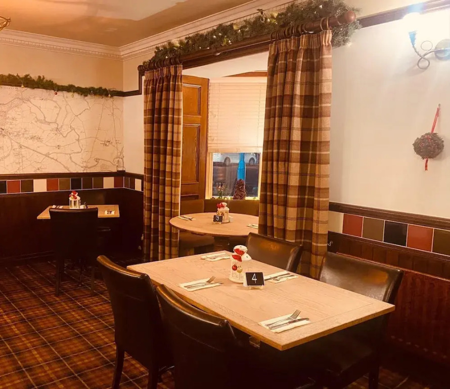 The Oaks Hotel