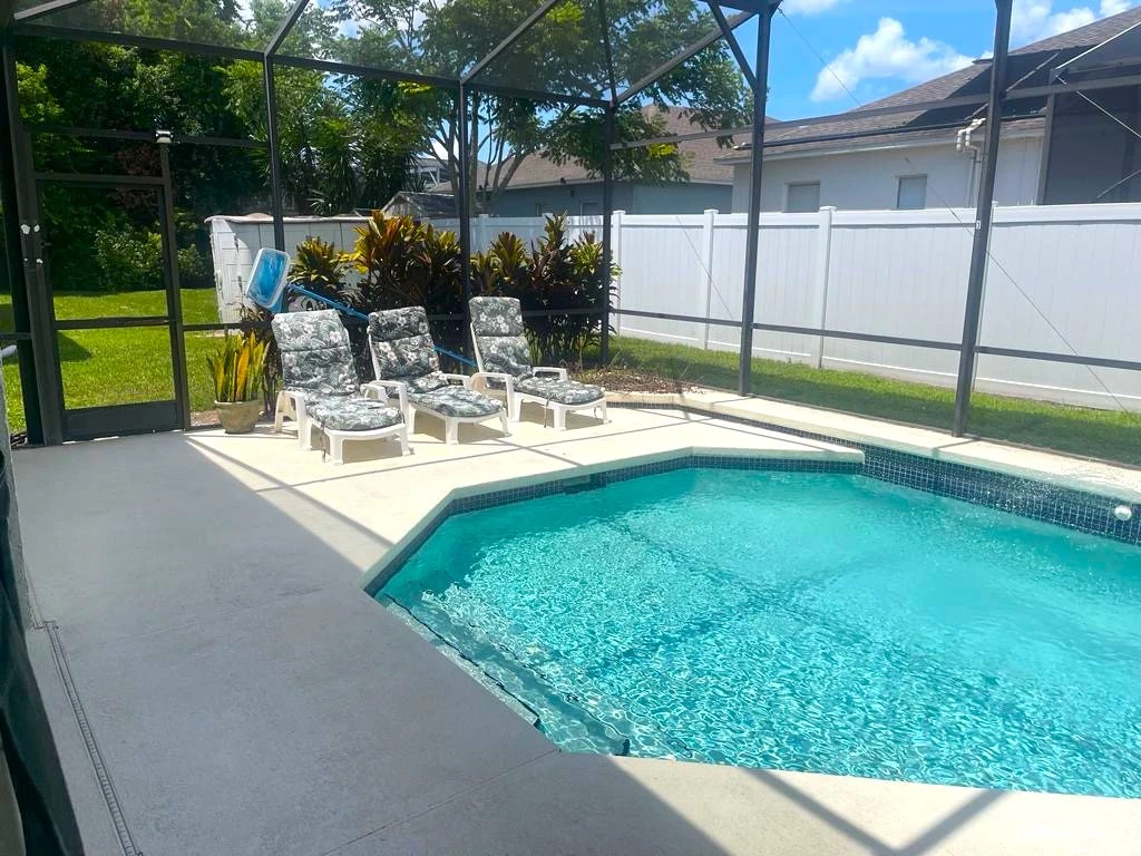 Rl236bd Universal Kingdom 8 Guests Pool Home