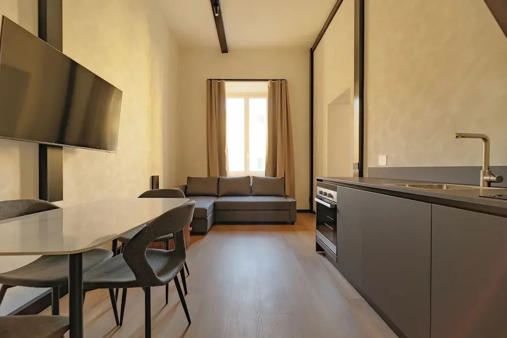 Cavour Suites