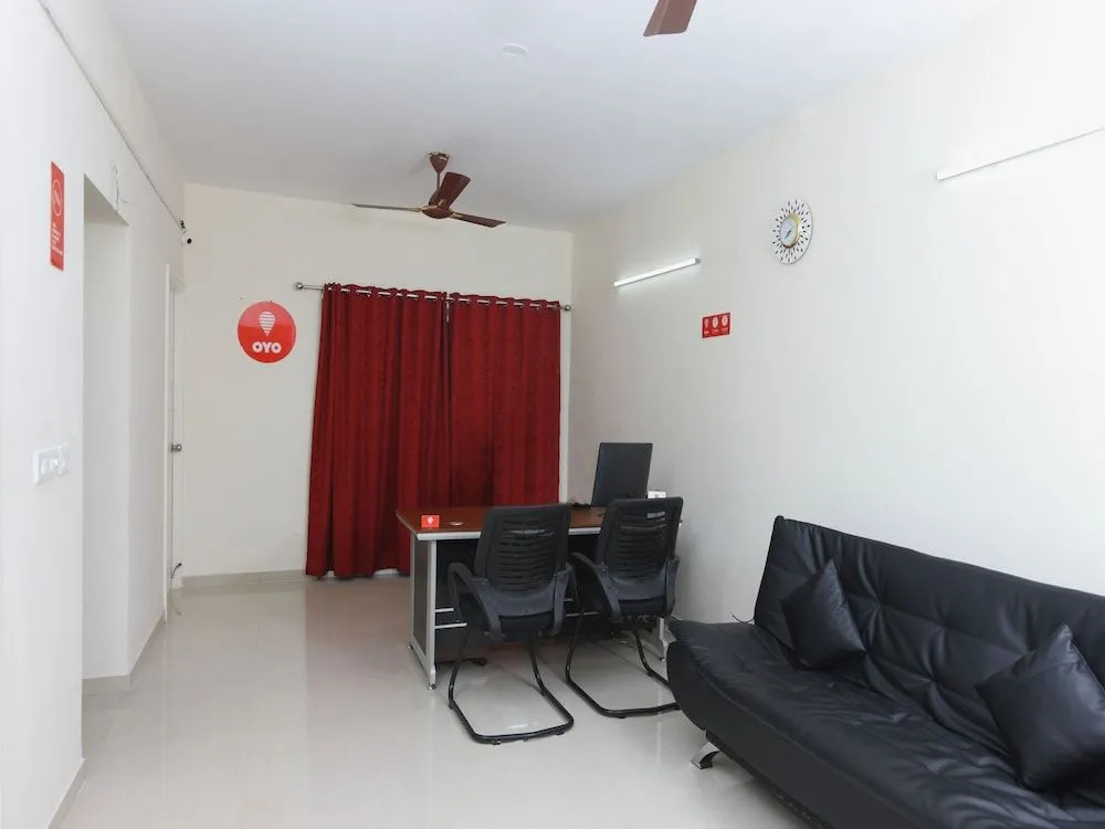 OYO 13917 Daniel's Silver Oak serviced apartments