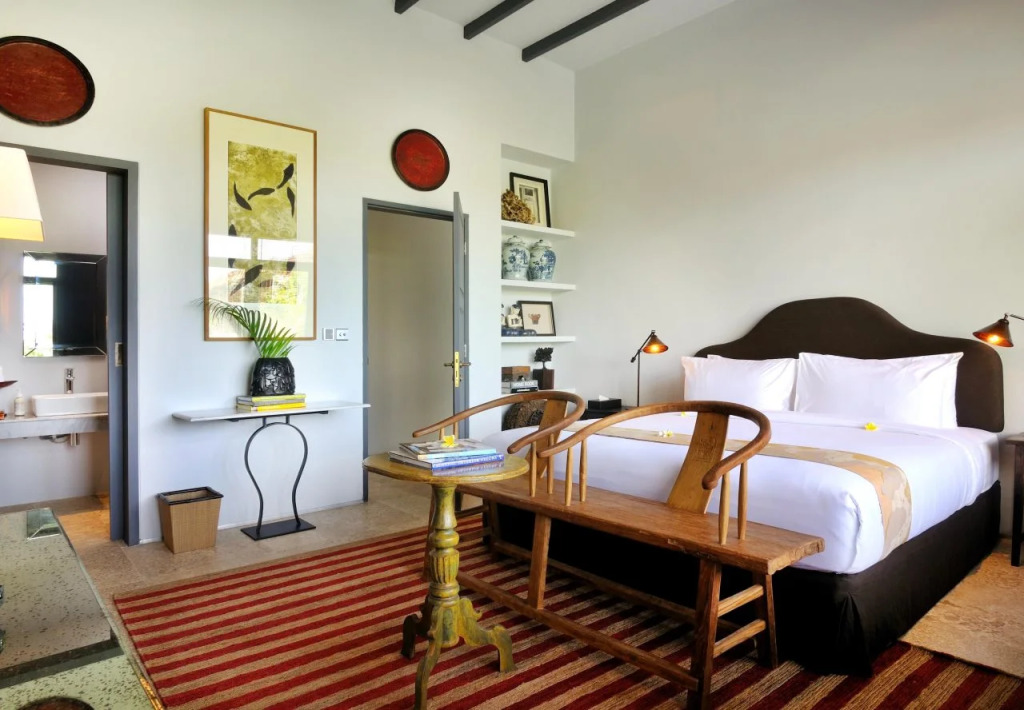 Room & Vespa 1 - Stay Central Seminyak Near Beach