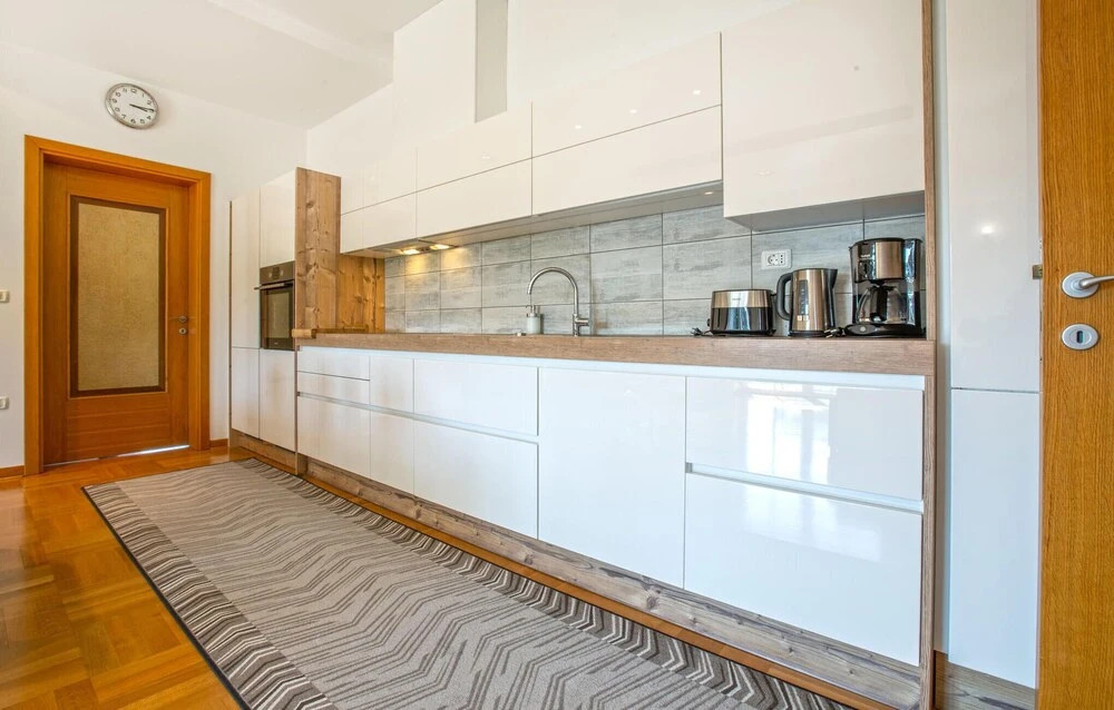 Awesome Home in Portoroz With Sauna, Wifi and 3 Bedrooms