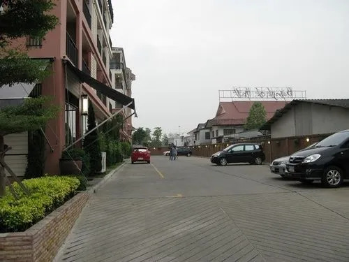 Park Avenue Court(พาร์ค อเวนิว คอร์ต)