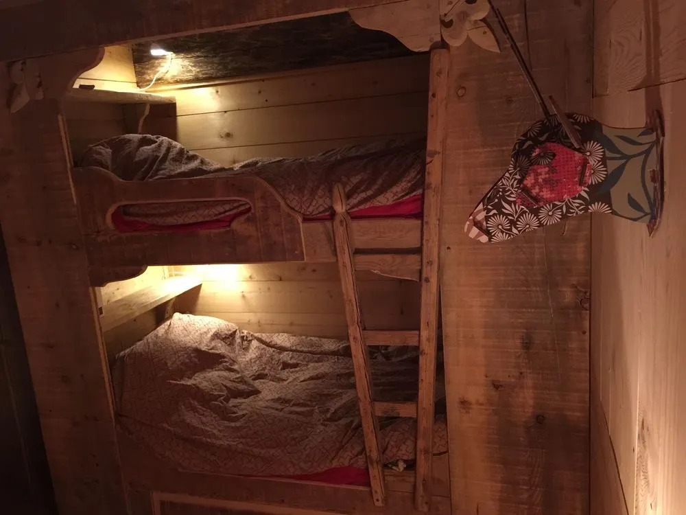 Warm and Stylish Boutique Lodge LEtoile de Savoie