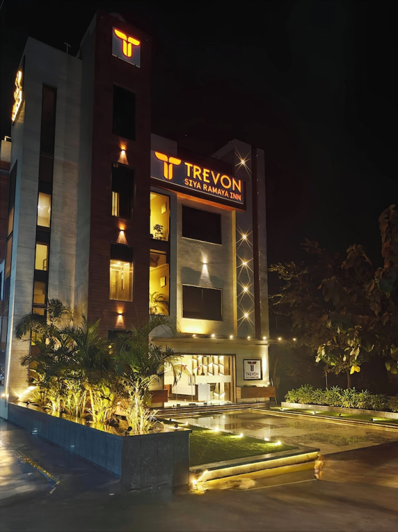 Trevon Siya Ramaya Inn