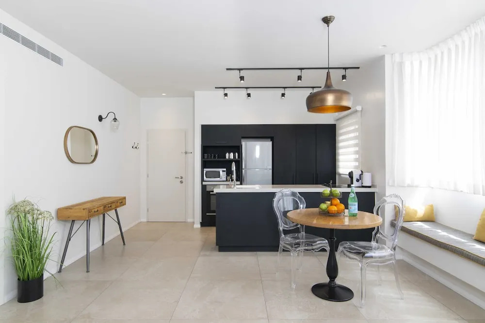 TLV Center by TLV2RENT