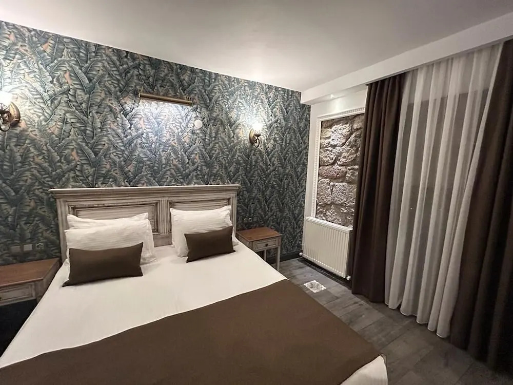 Assos Troy Port Hotel