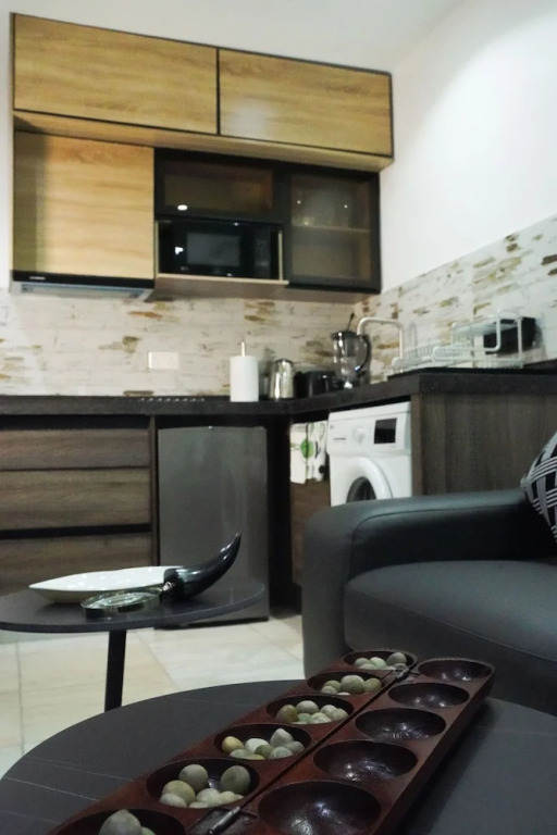 Adeloo Suites