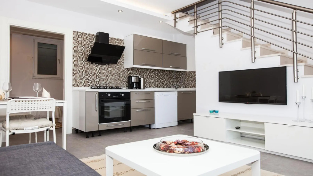 Truemar Hotels & Suites