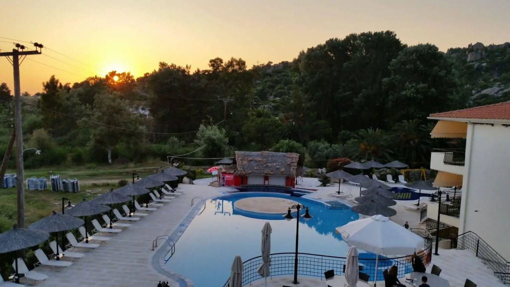 Hotel Makednos