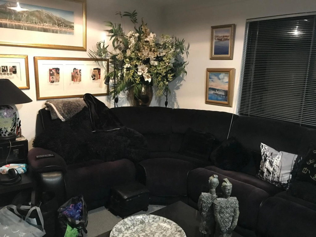 Bob Brown Room Art House
