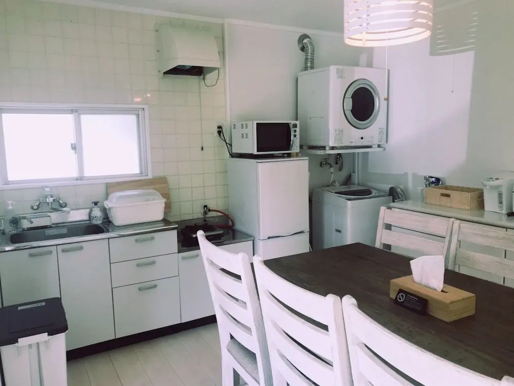 Kominka White House