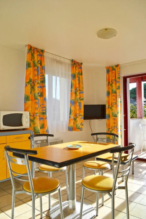 Apartment With one Bedroom in Hendaye, With Wonderful City View, Furni