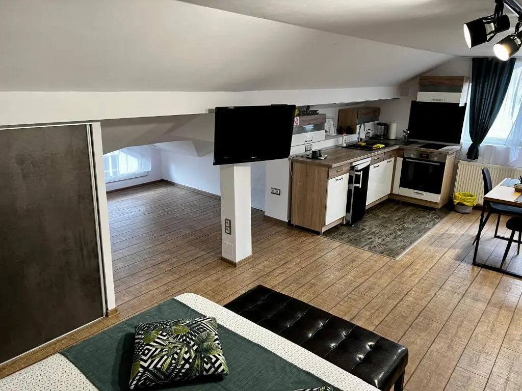 Bruno Apartments